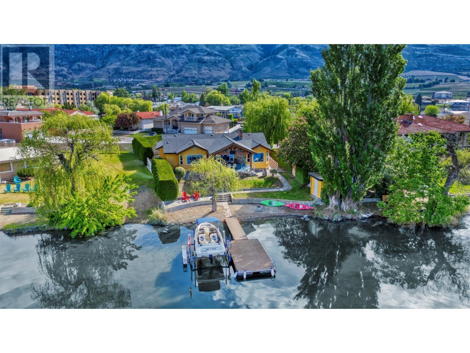 45 Harbour Key Drive. Osoyoos, British Columbia