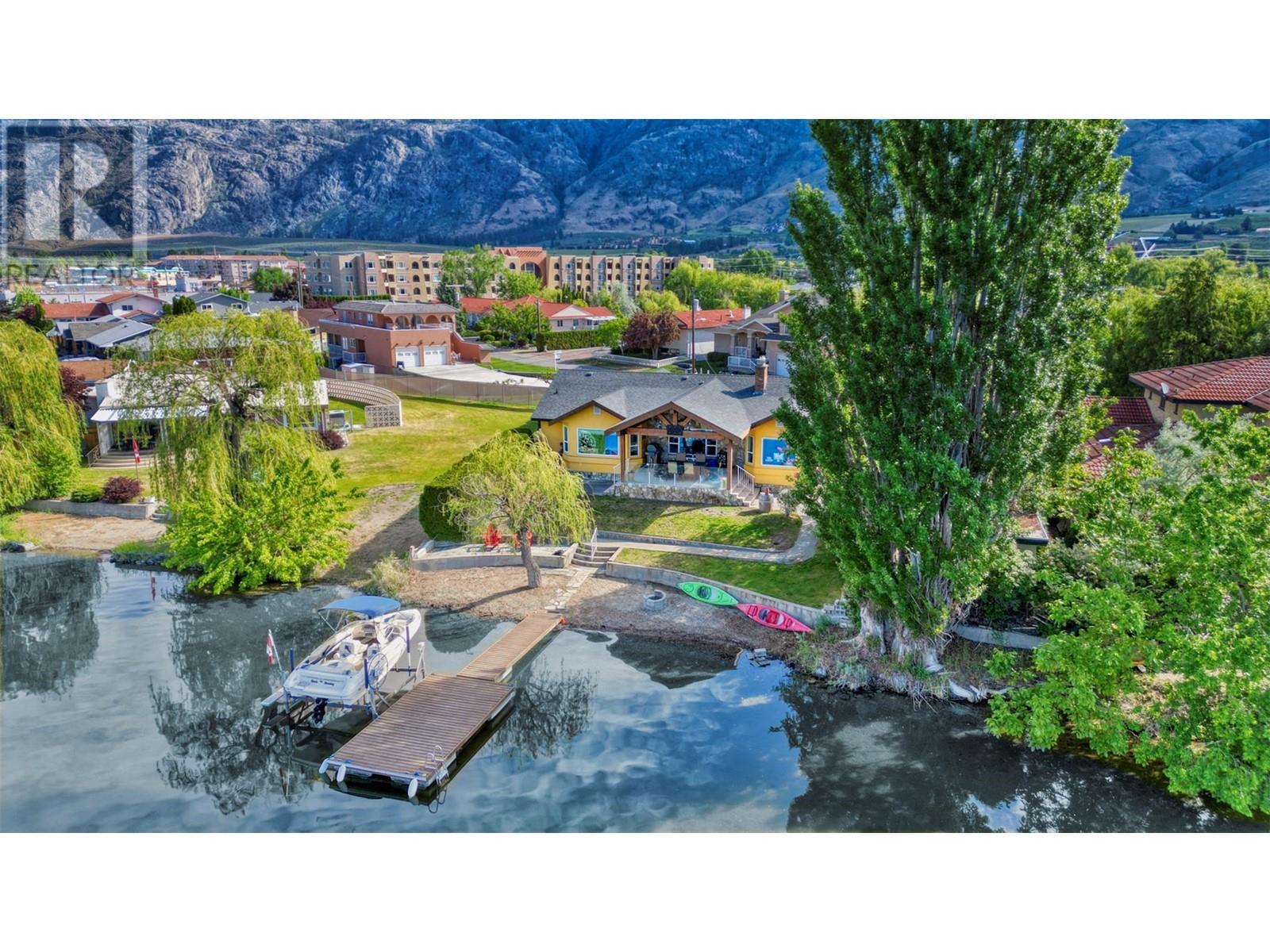 45 Harbour Key Drive. Osoyoos, British Columbia