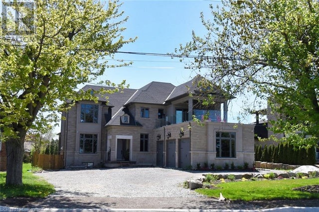 68 Mountain Brow Boulevard, Hamilton