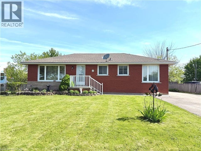 725 Mud Street E, Stoney Creek