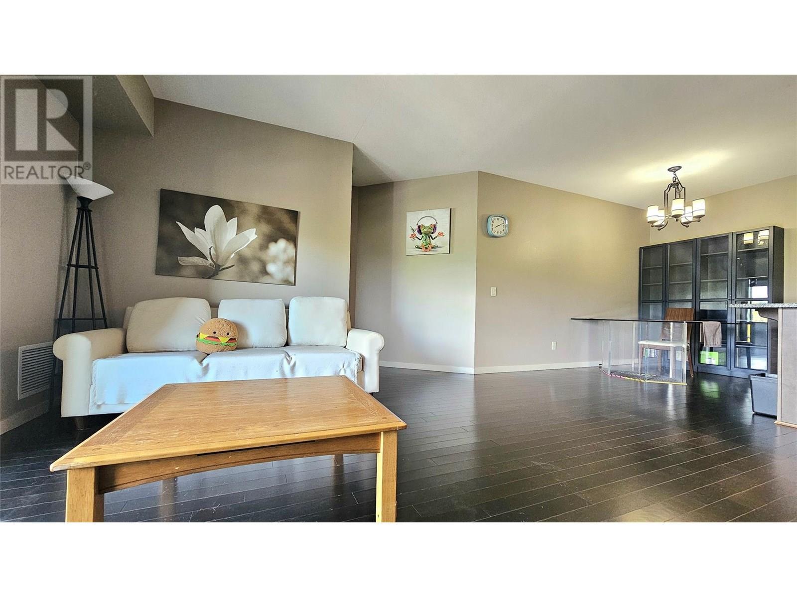 2142 Vasile Road Unit# 314. Kelowna, British Columbia