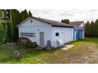 375 Edith Gay Road. Kelowna, British Columbia