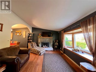 375 Edith Gay Road. Kelowna, British Columbia