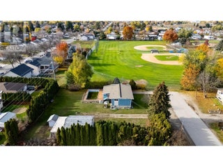 375 Edith Gay Road. Kelowna, British Columbia