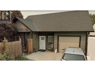 2261 Burnett Street. Kelowna, British Columbia