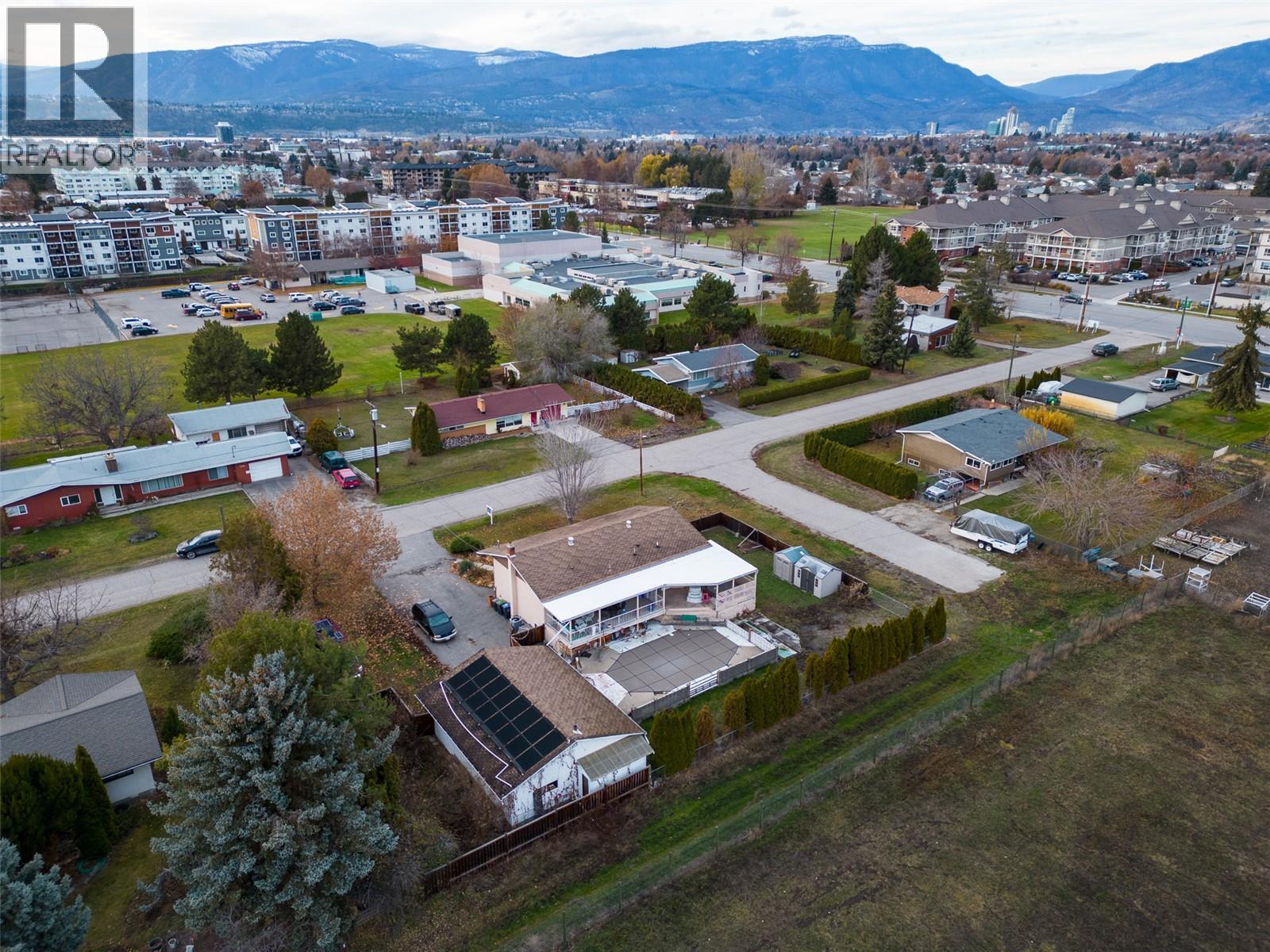 3219 St. Amand Road. Kelowna, British Columbia