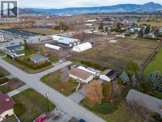 3219 St. Amand Road. Kelowna, British Columbia