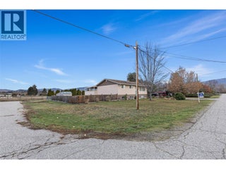 3219 St. Amand Road. Kelowna, British Columbia