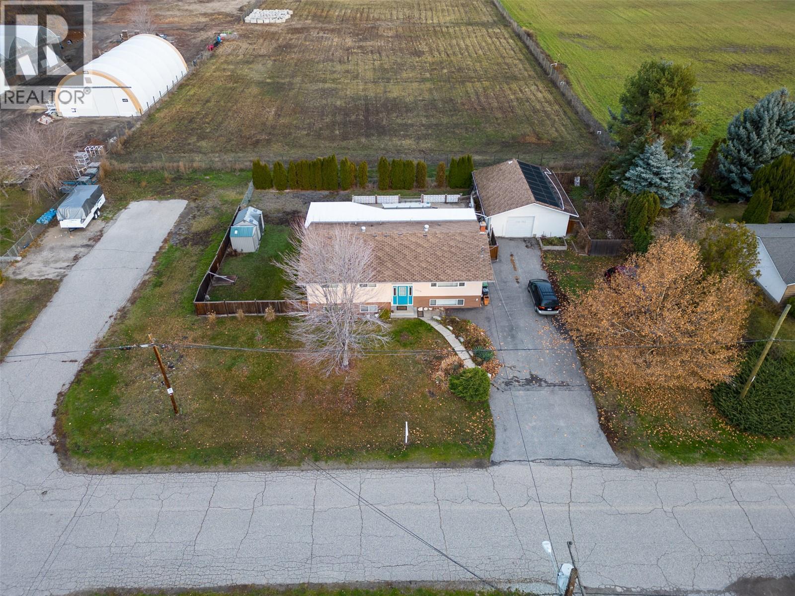 3219 St. Amand Road. Kelowna, British Columbia