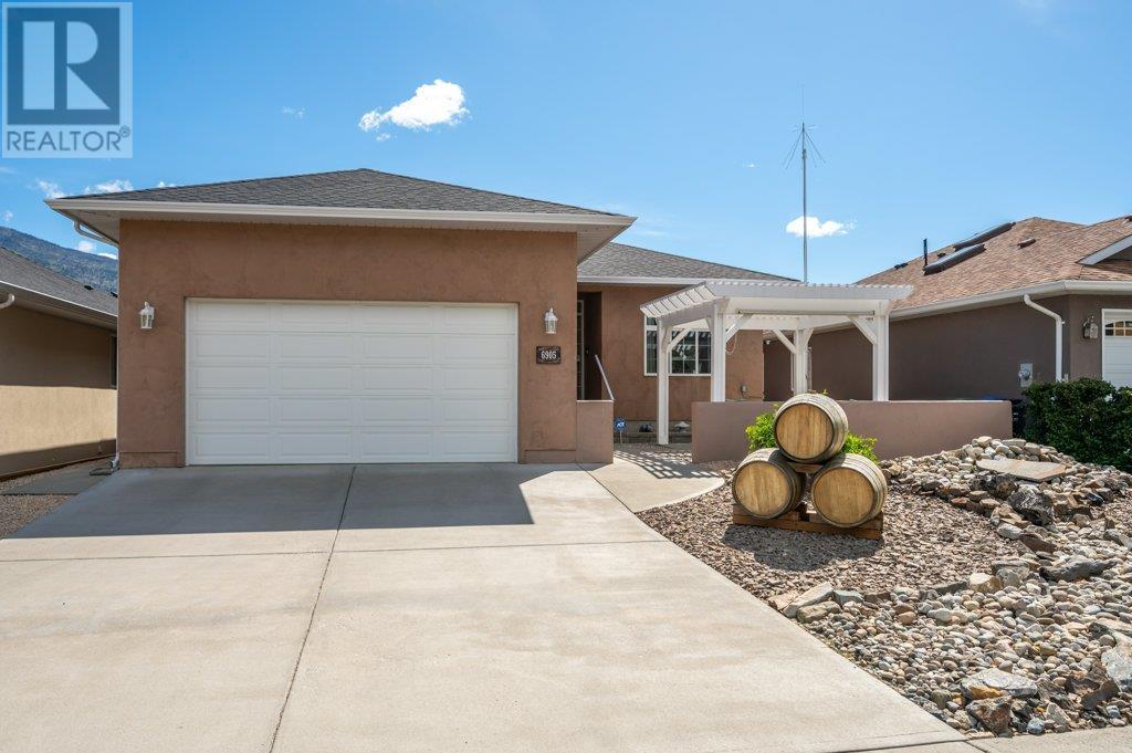 6905 Mountainview Drive. Oliver, British Columbia