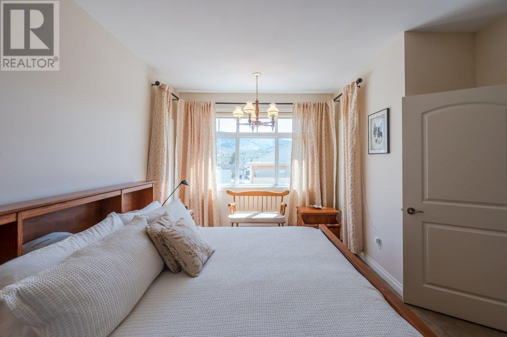 6905 Mountainview Drive. Oliver, British Columbia