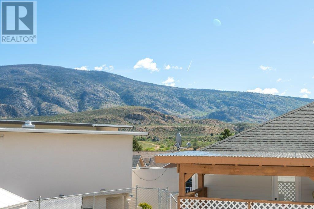 6905 Mountainview Drive. Oliver, British Columbia