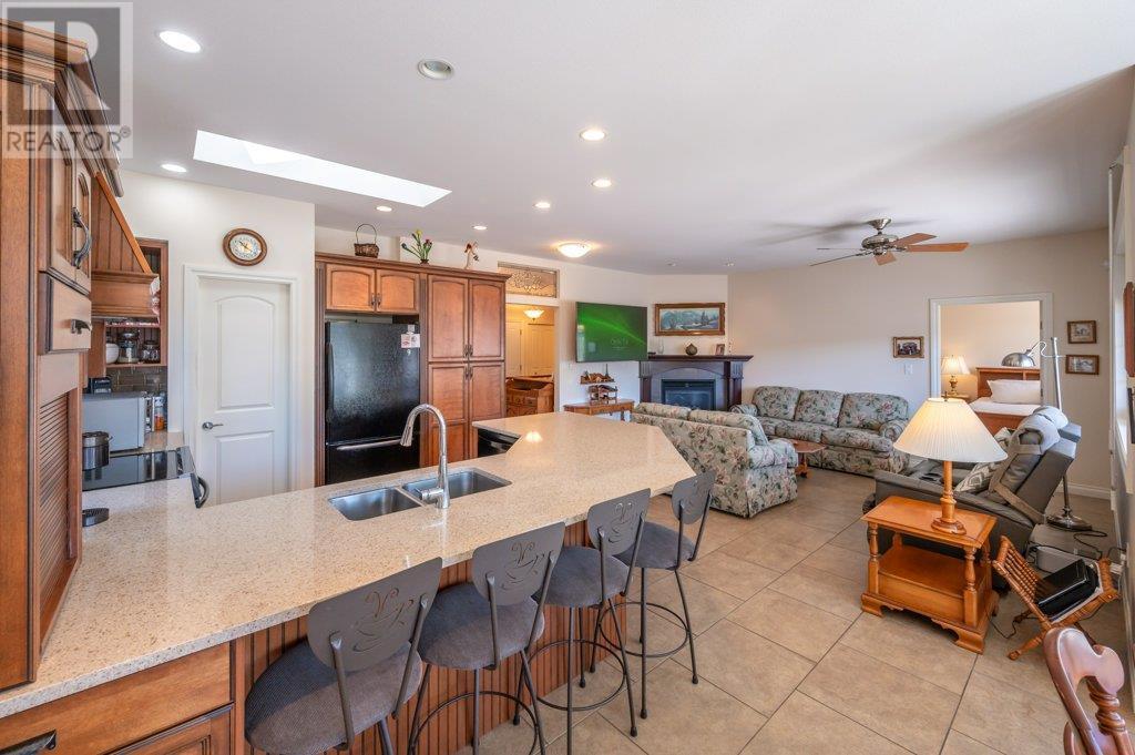 6905 Mountainview Drive. Oliver, British Columbia