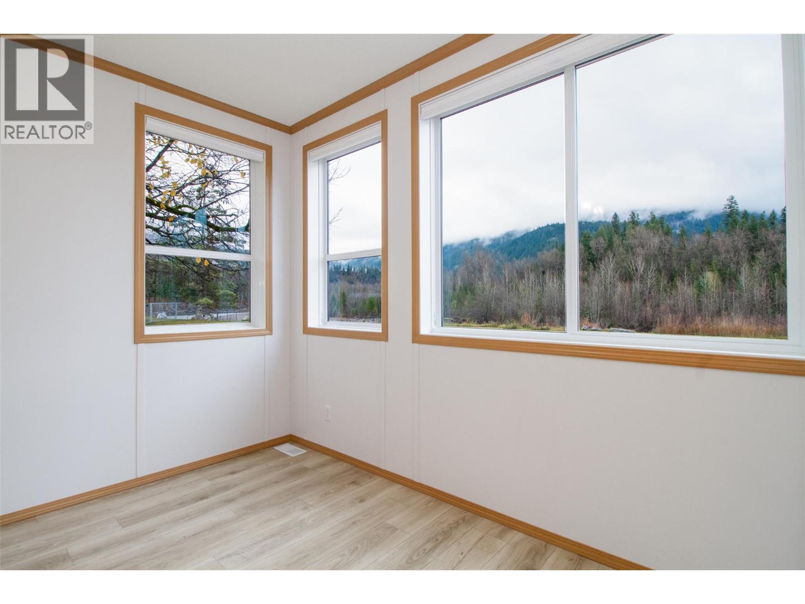 1204 Maplewood Street Unit# 19. Revelstoke, British Columbia