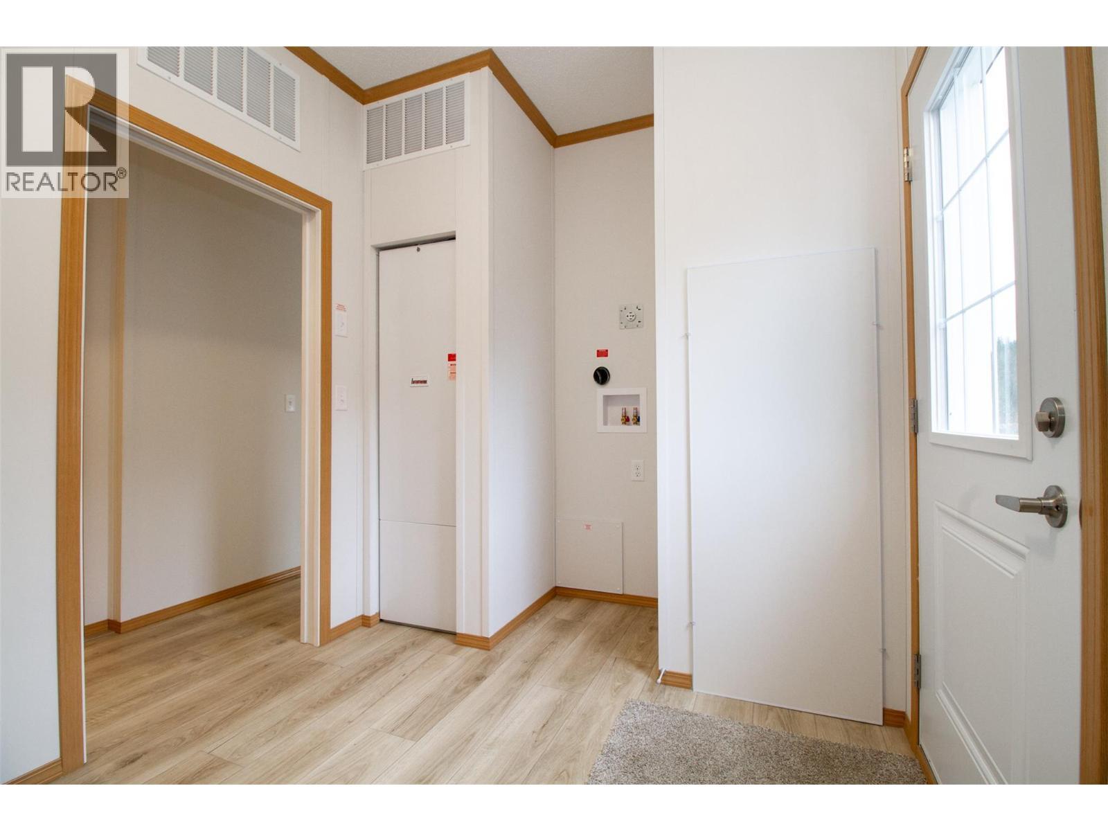 1204 Maplewood Street Unit# 19. Revelstoke, British Columbia