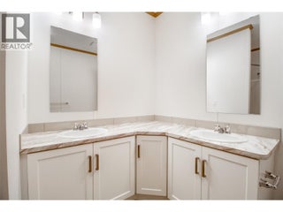 1204 Maplewood Street Unit# 19. Revelstoke, British Columbia