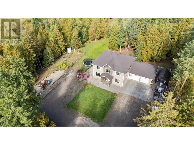 1534 Recline Ridge Road, Tappen