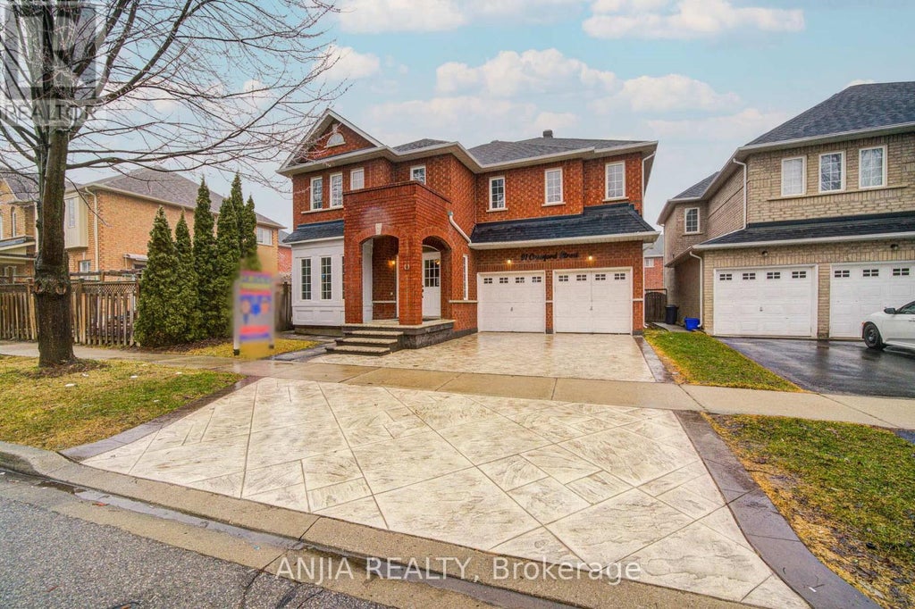 91 Crawford Street, Markham (berczy)