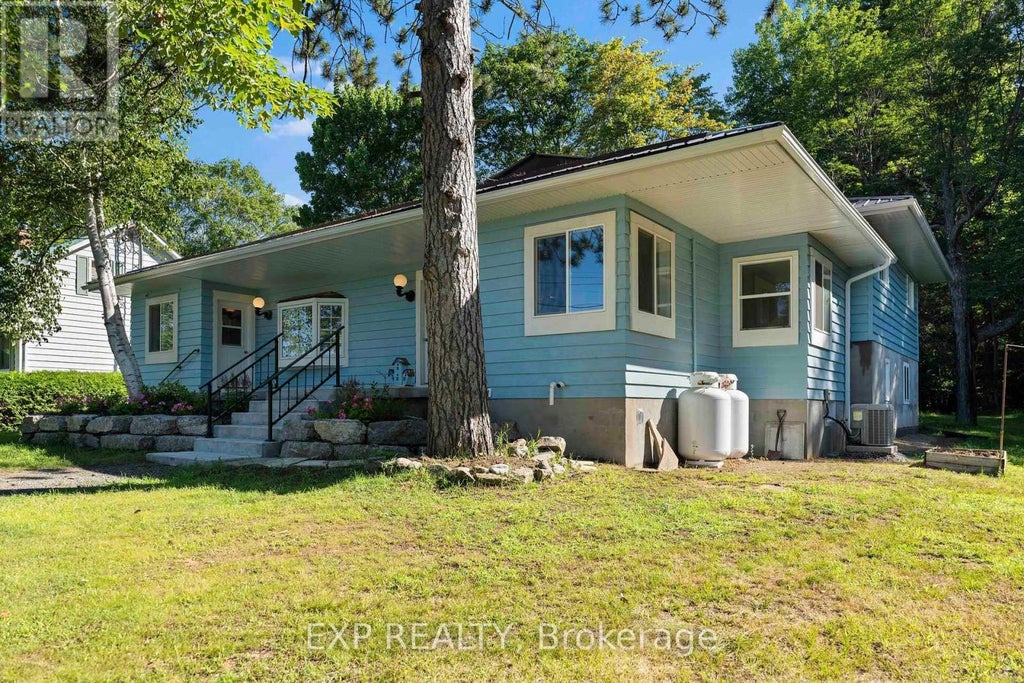 371 John Street, Madawaska Valley