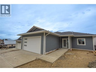 806 Cliff Avenue Unit# 102. Enderby, British Columbia