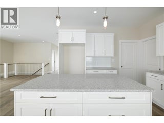 806 Cliff Avenue Unit# 102. Enderby, British Columbia