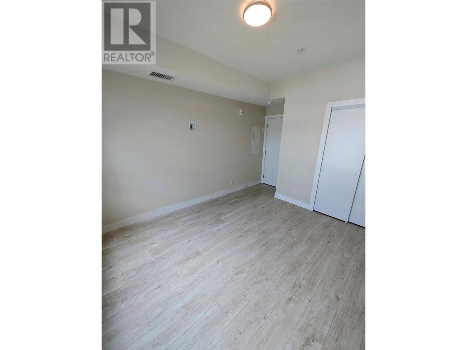 1925 Enterprise Way Unit# 403. Kelowna, British Columbia