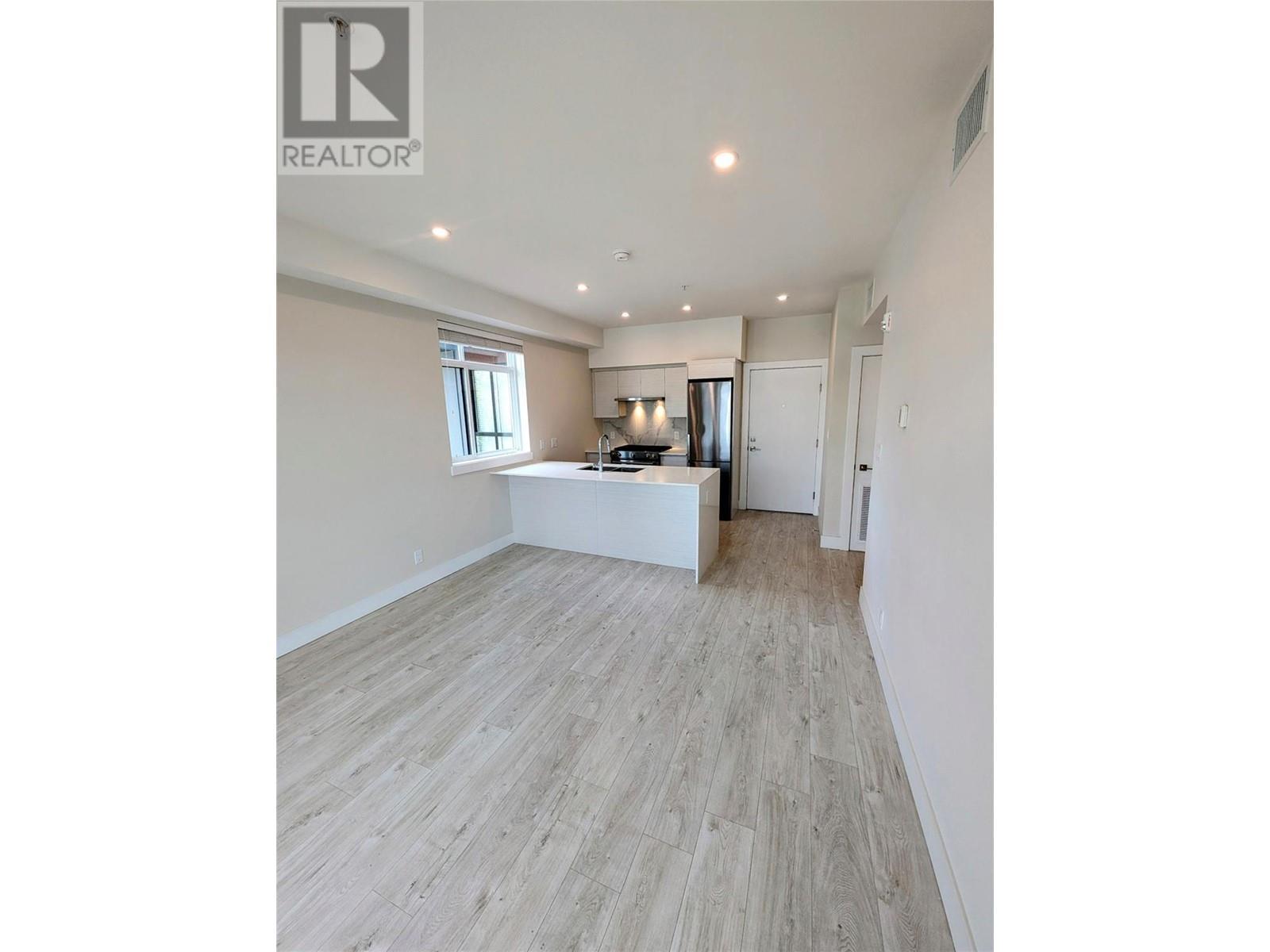 1925 Enterprise Way Unit# 403. Kelowna, British Columbia