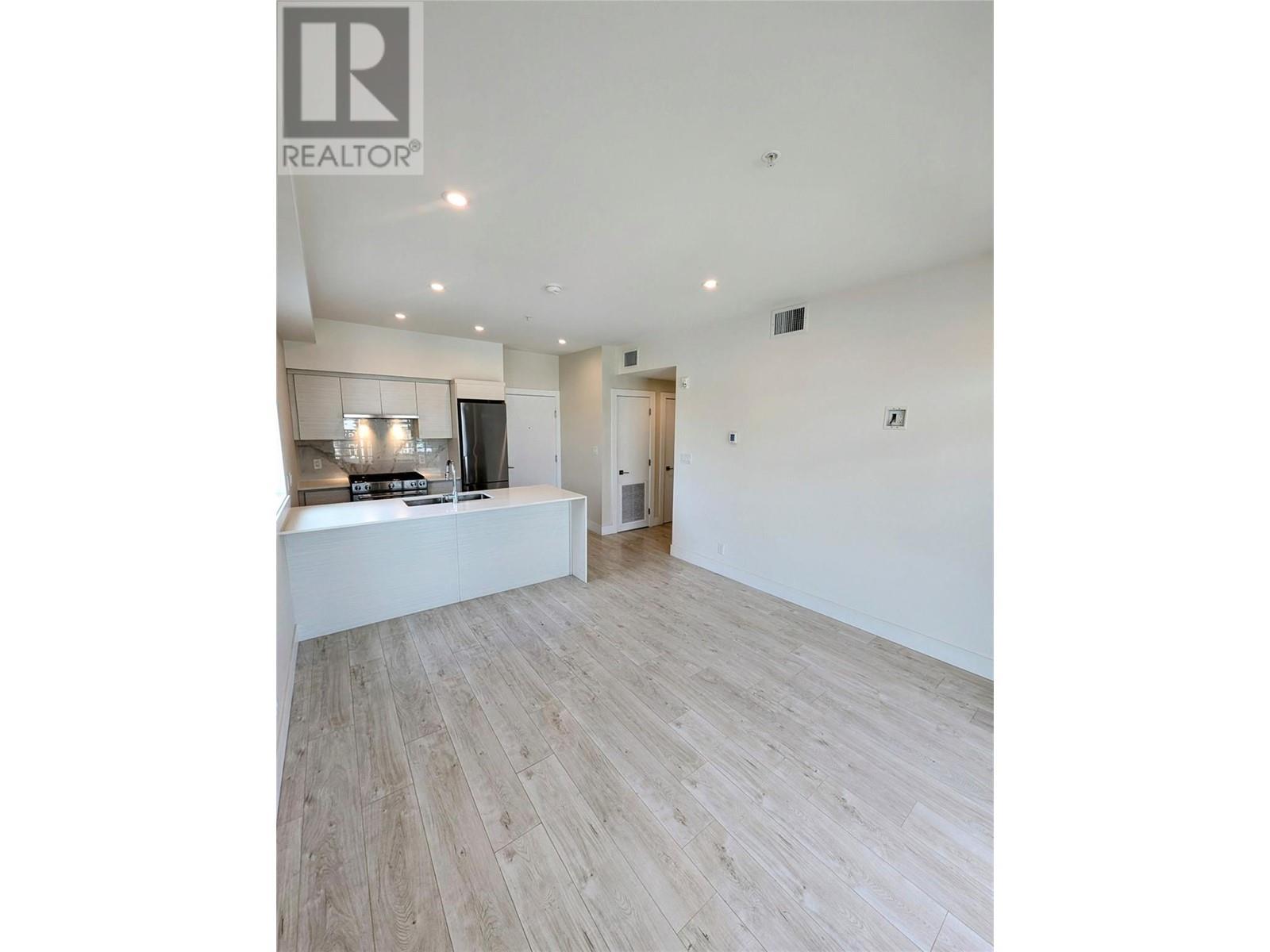 1925 Enterprise Way Unit# 403. Kelowna, British Columbia