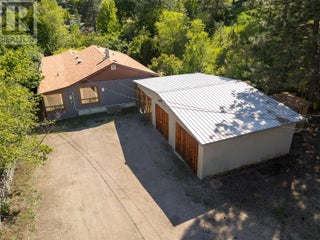 10286 Newene Road. Lake Country, British Columbia