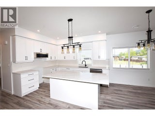 592 Nighthawk Avenue. Vernon, British Columbia