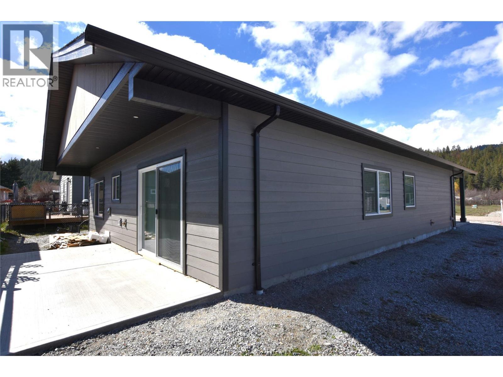 592 Nighthawk Avenue. Vernon, British Columbia