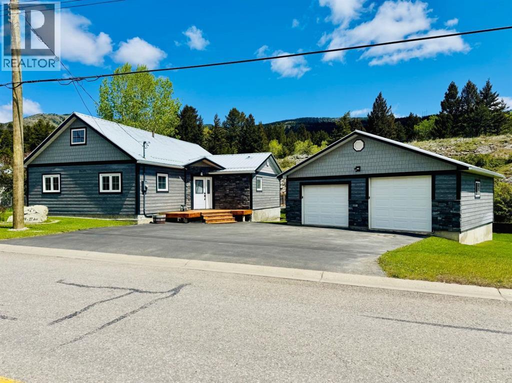 21329 27 Avenue, Bellevue