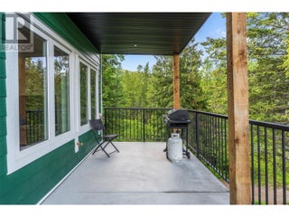 5064 Ridge Road. Eagle Bay, British Columbia