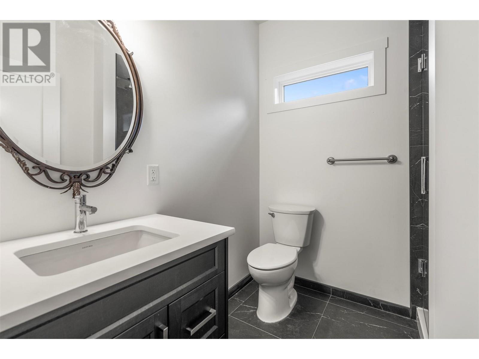 5064 Ridge Road. Eagle Bay, British Columbia