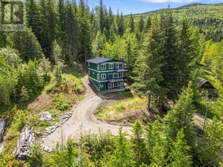 5064 Ridge Road. Eagle Bay, British Columbia