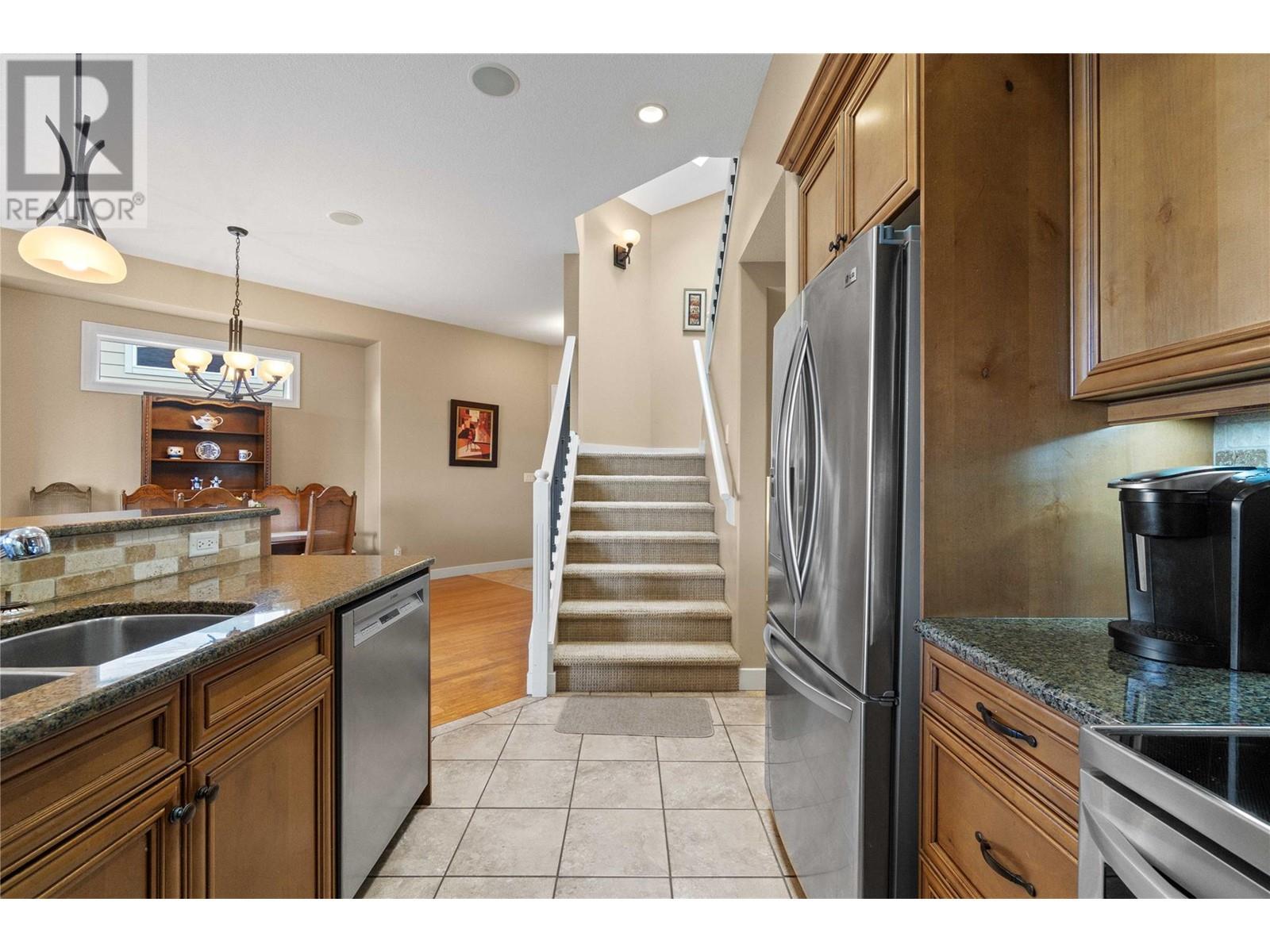 1431 Auto Road Se Unit# 4. Salmon Arm, British Columbia