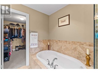 1431 Auto Road Se Unit# 4. Salmon Arm, British Columbia