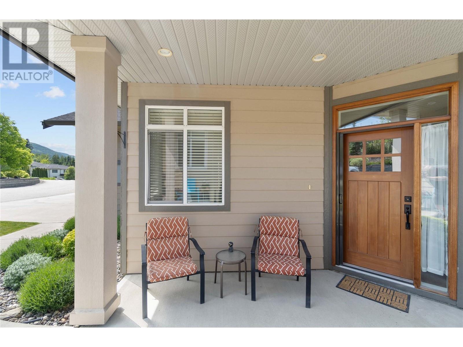 1431 Auto Road Se Unit# 4. Salmon Arm, British Columbia