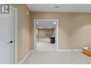 1431 Auto Road Se Unit# 4. Salmon Arm, British Columbia