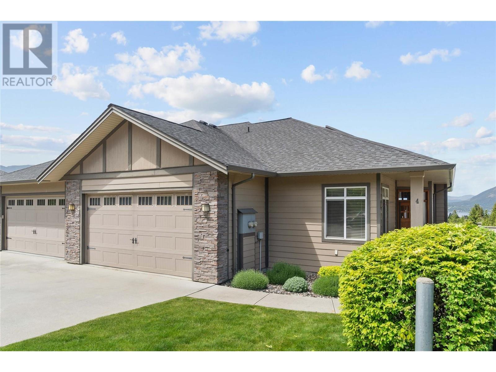 1431 Auto Road Se Unit# 4. Salmon Arm, British Columbia