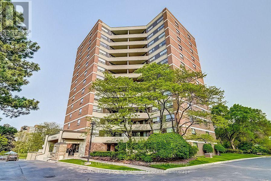 1004 - 95 La Rose Avenue, Toronto (humber Heights)