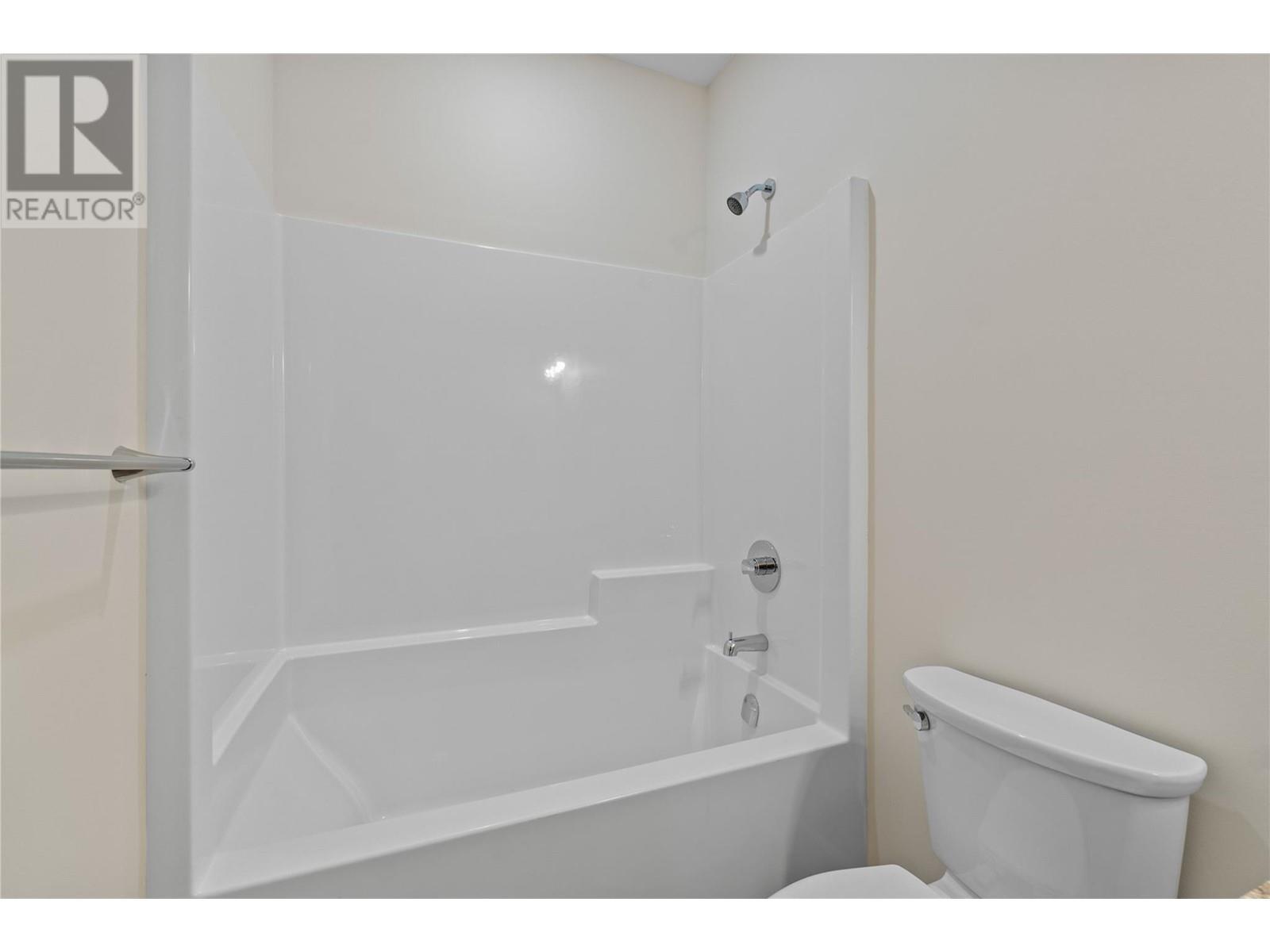 806 Cliff Avenue Unit# 104. Enderby, British Columbia