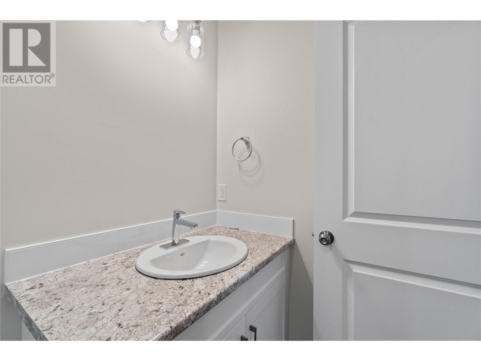 806 Cliff Avenue Unit# 104. Enderby, British Columbia