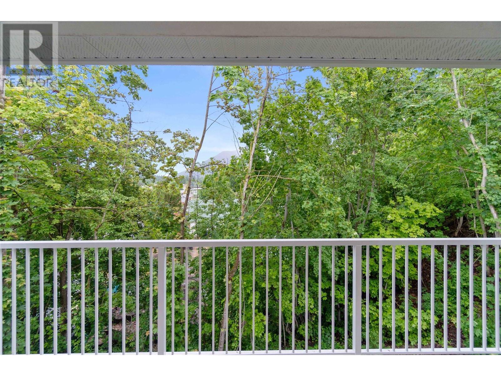 806 Cliff Avenue Unit# 104. Enderby, British Columbia