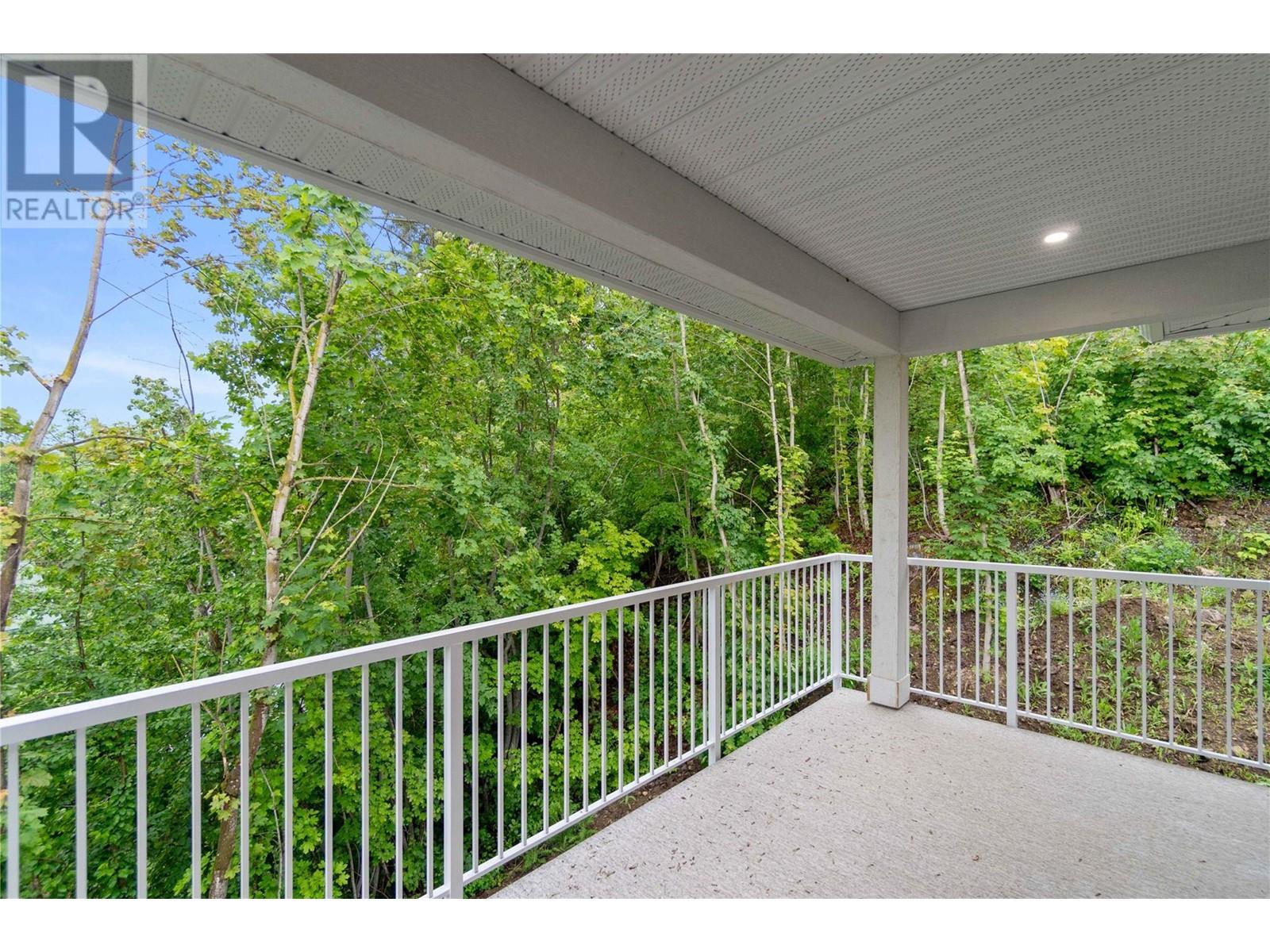 806 Cliff Avenue Unit# 104. Enderby, British Columbia