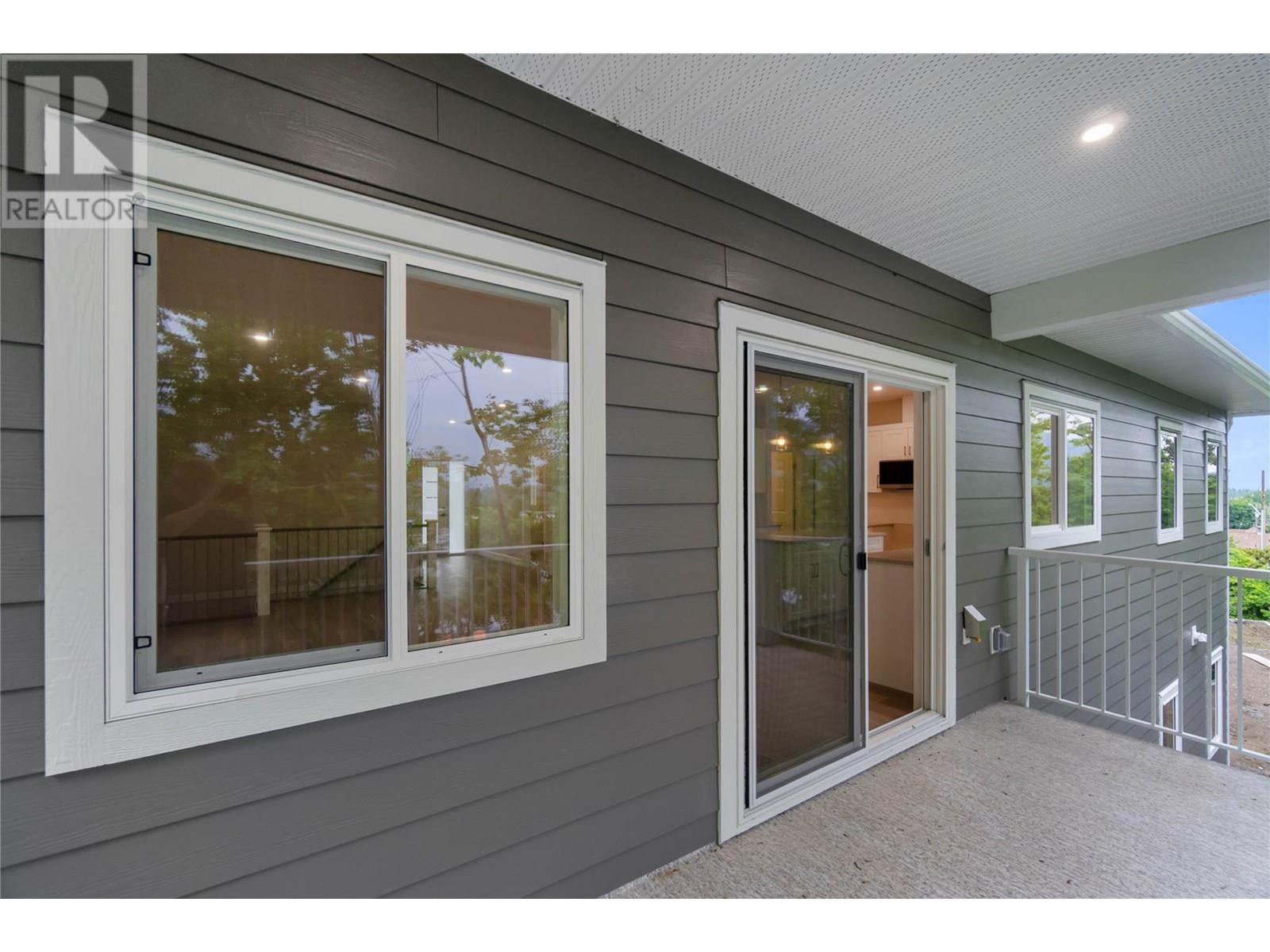 806 Cliff Avenue Unit# 104. Enderby, British Columbia