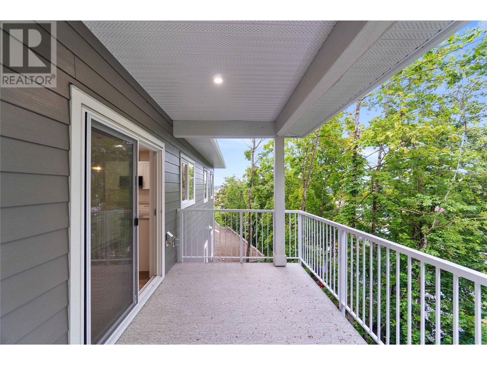 806 Cliff Avenue Unit# 104. Enderby, British Columbia