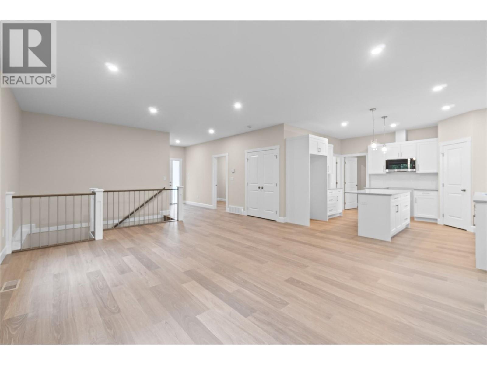 806 Cliff Avenue Unit# 104. Enderby, British Columbia