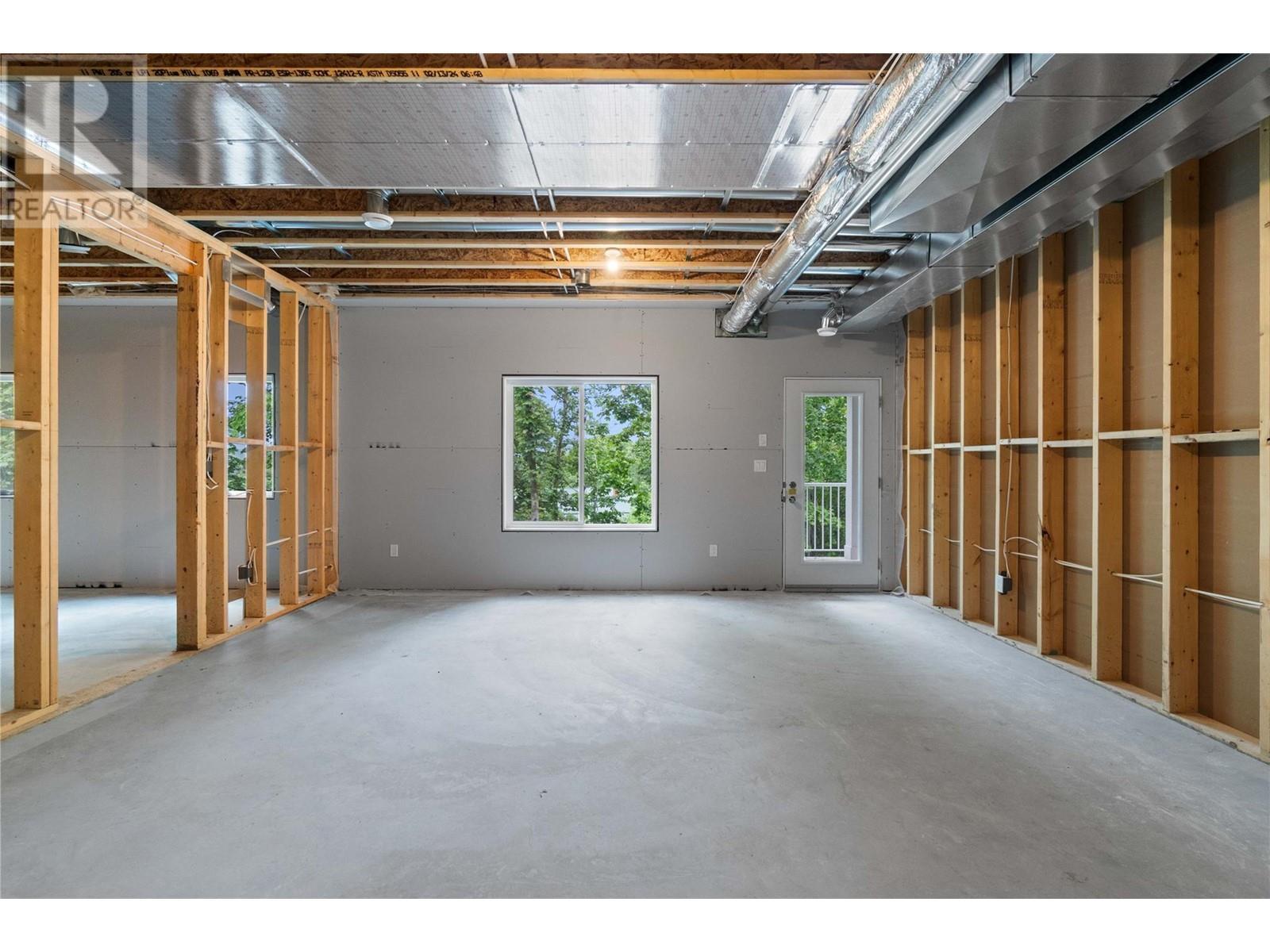 806 Cliff Avenue Unit# 104. Enderby, British Columbia