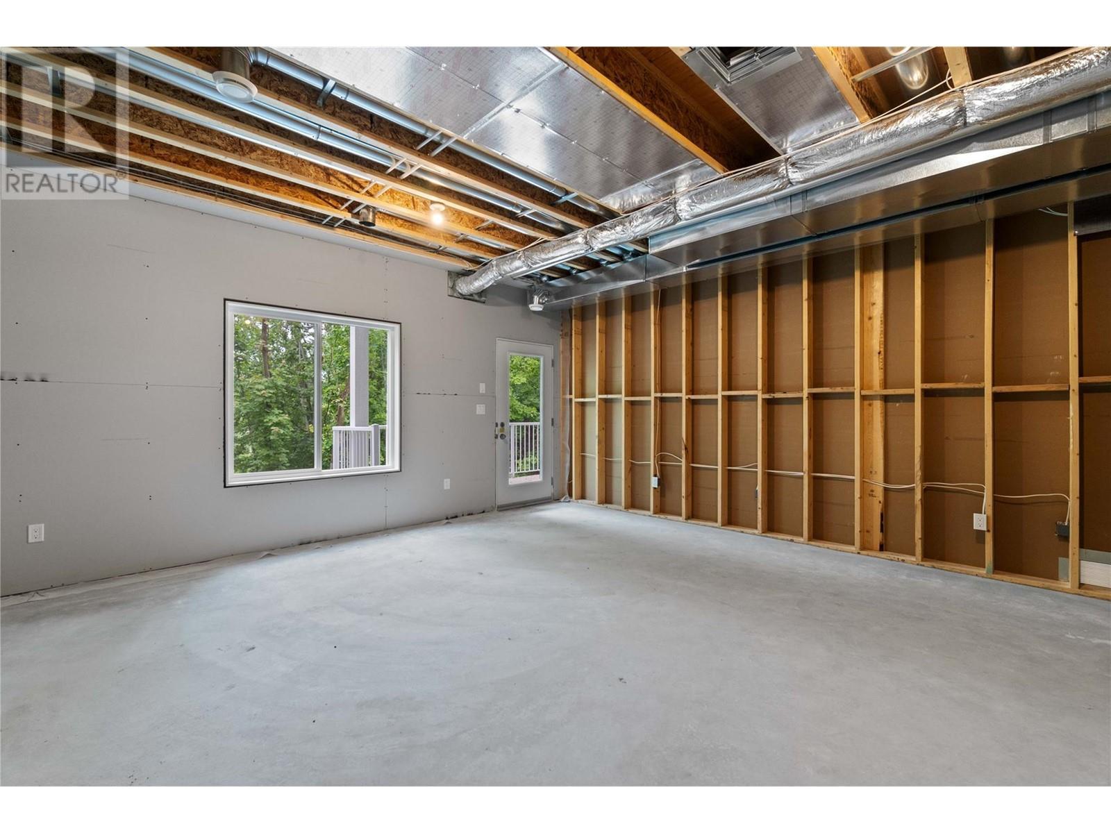 806 Cliff Avenue Unit# 104. Enderby, British Columbia